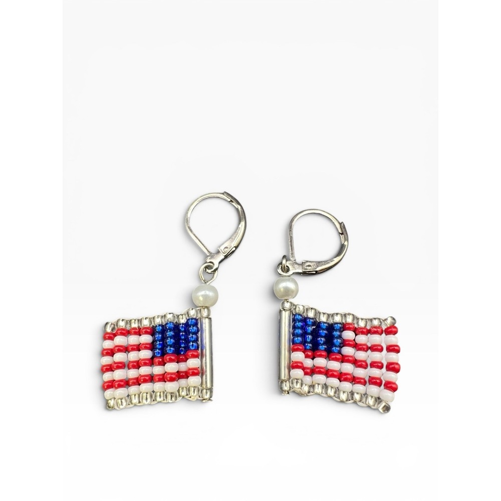 Handmade Beaded American Flag Earrings Patriotic Red White Blue Leverback Dangle